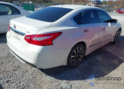 2016 Nissan Altima 2.5 Sv z USA, uszkodzony, nr VIN 1N4AL3AP2GC113147
